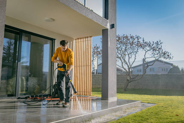 Best Gutter Cleaning  in Bay Hill, FL